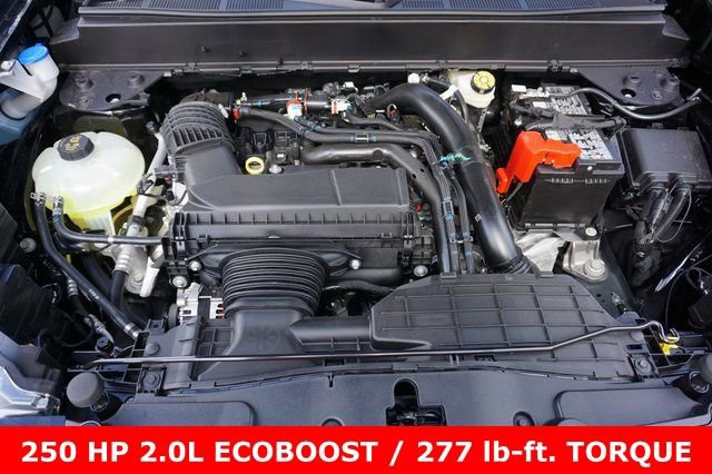 New 2025 Ford Maverick XLT w/ XLT Luxury Package AWD/4WD image 10