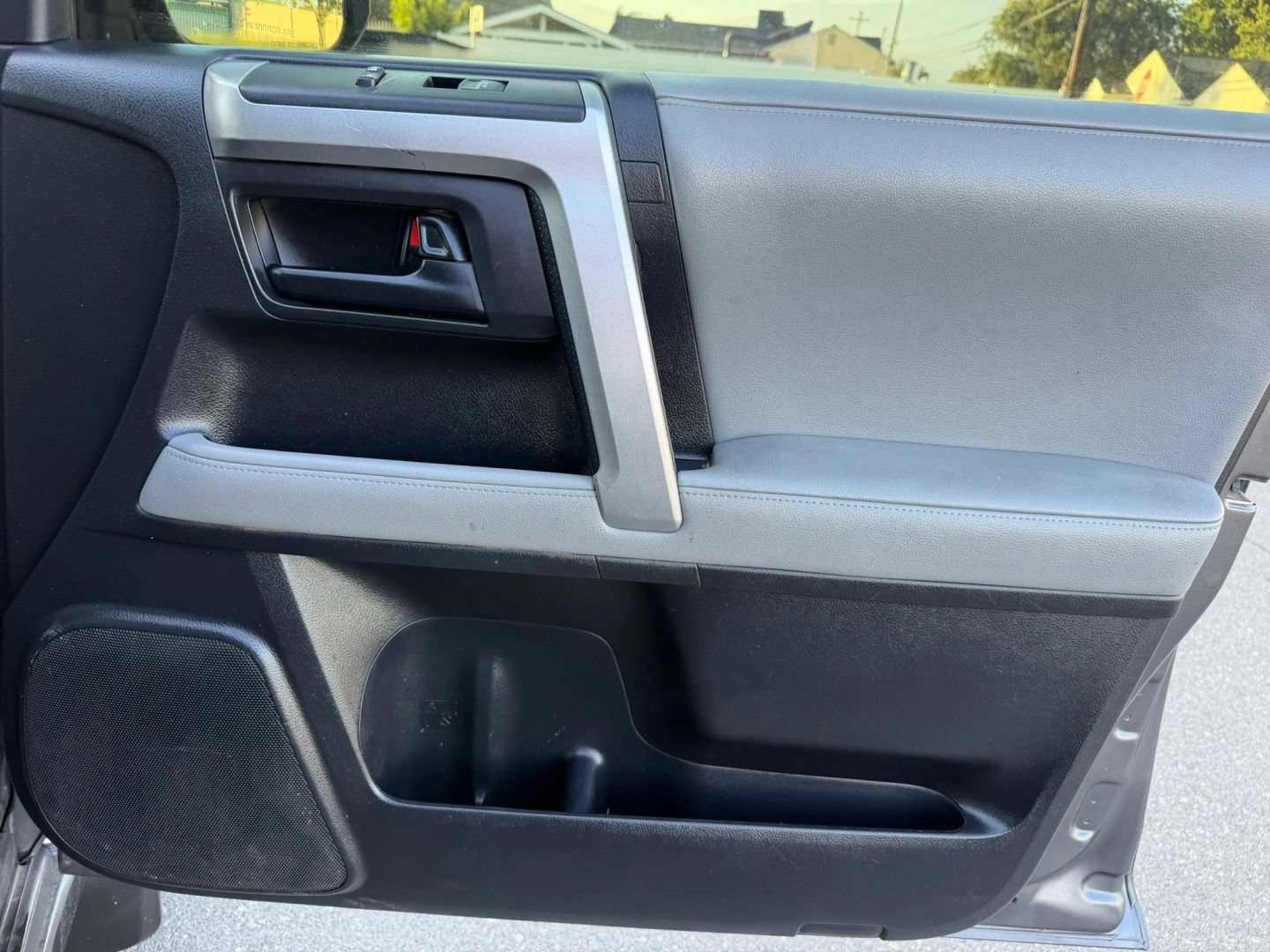 Used 2013 Toyota 4Runner SR5 w/ Convenience Pkg RWD image 13