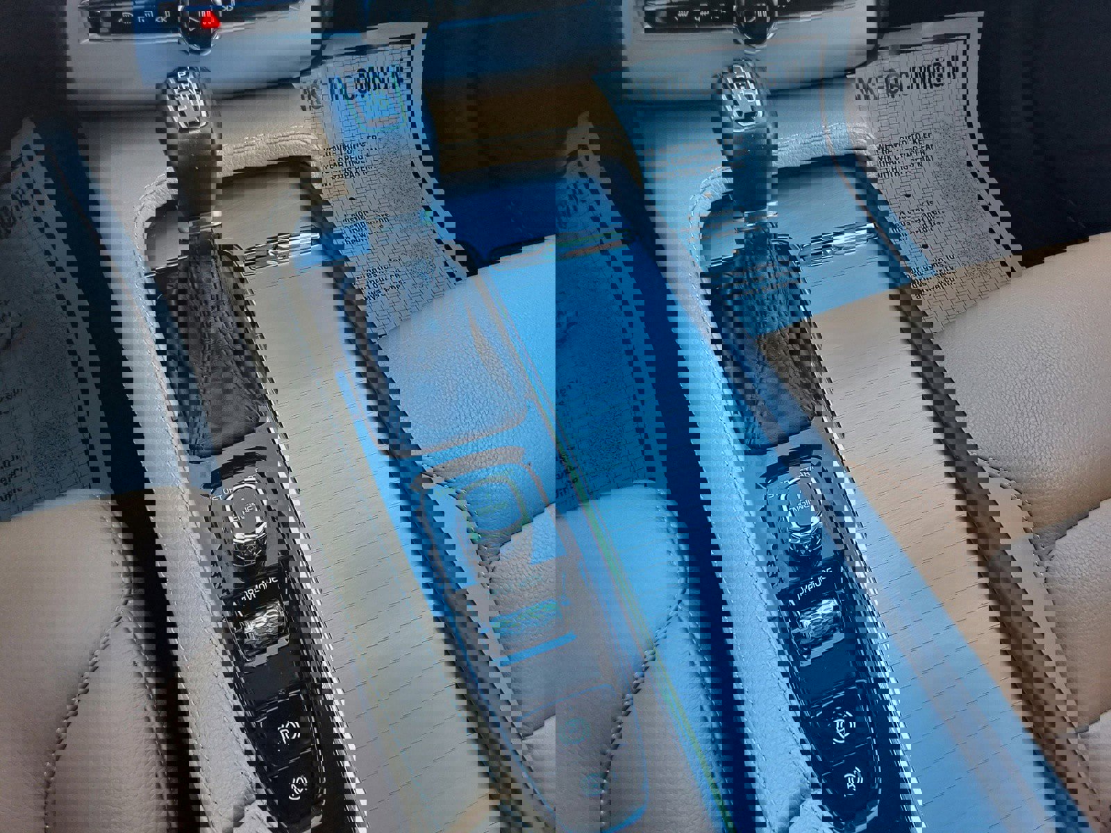 Used 2016 Volvo XC90 T5 Momentum image 36