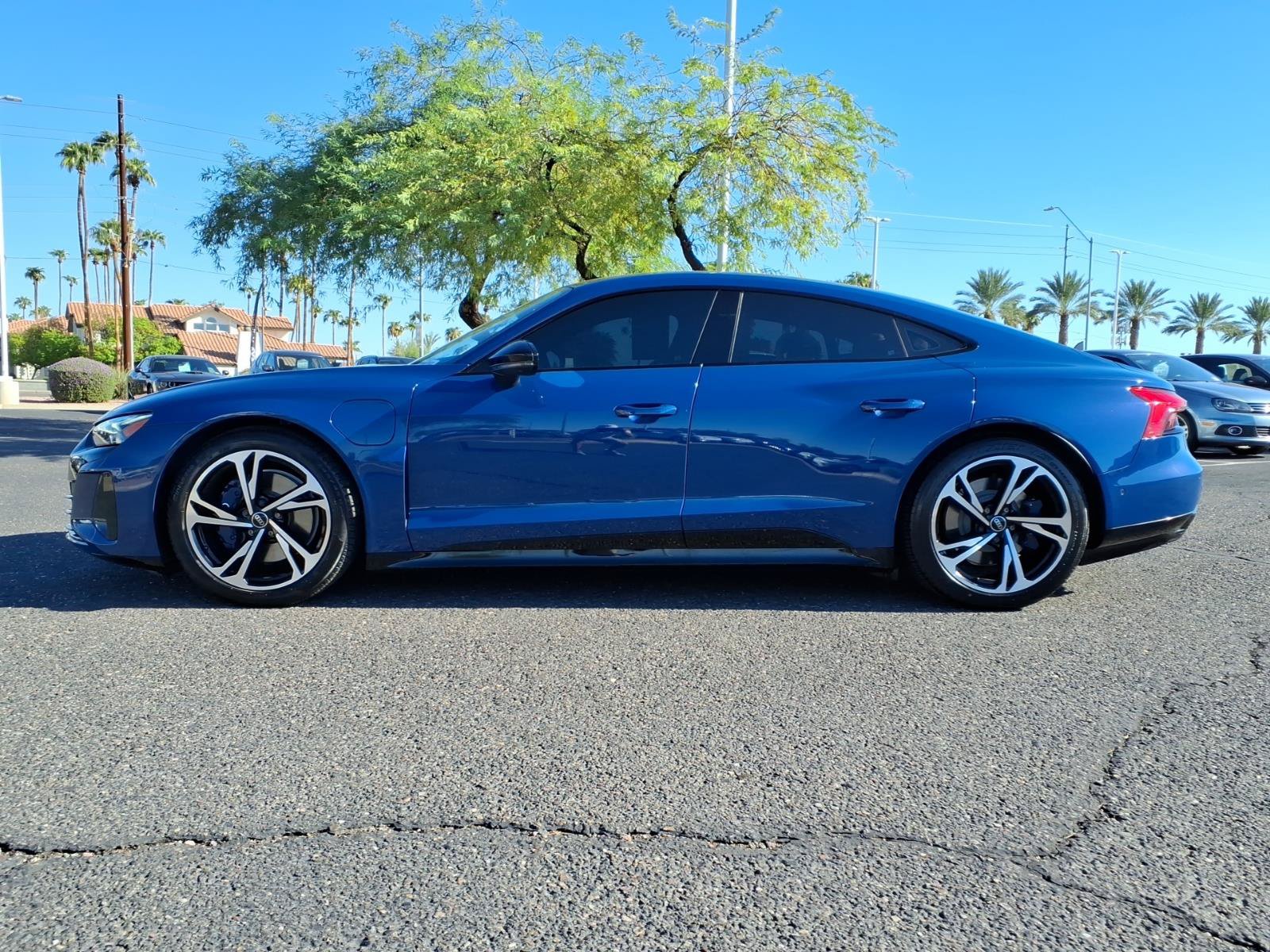 Used 2024 Audi e-tron GT Prestige w/ Prestige Package AWD/4WD image 7