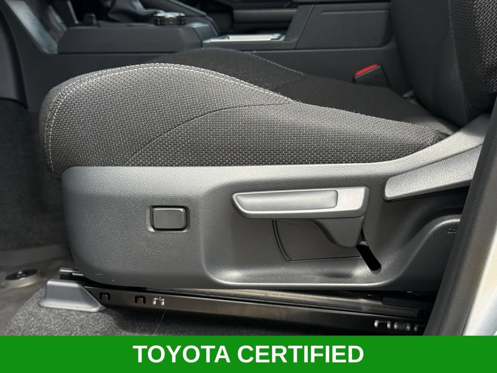 Used 2026 Toyota 4Runner SR5 RWD image 9