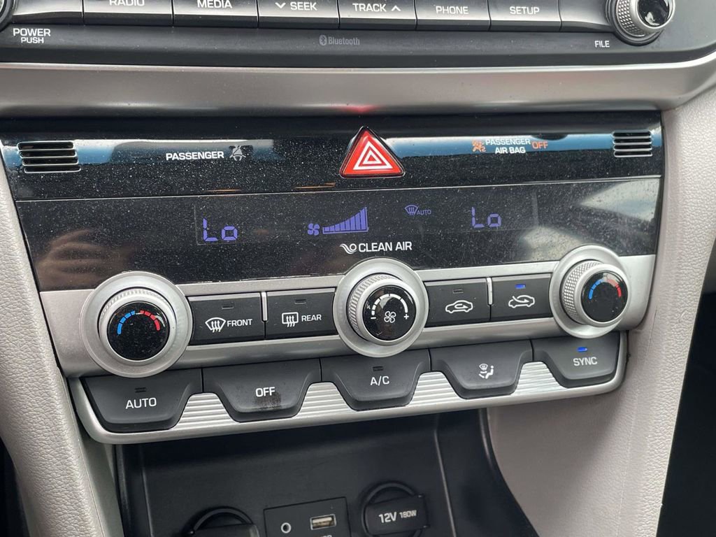 Certified 2024 Hyundai Sonata SEL w/ Convenience Package FWD image 13