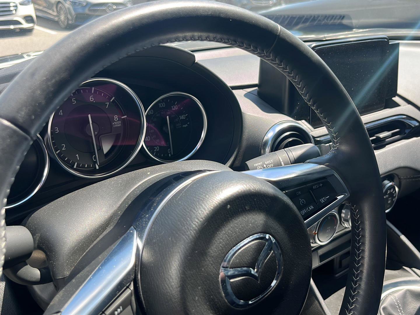 Used 2022 MAZDA MX-5 Miata Grand Touring w/ Weather Package RWD image 9