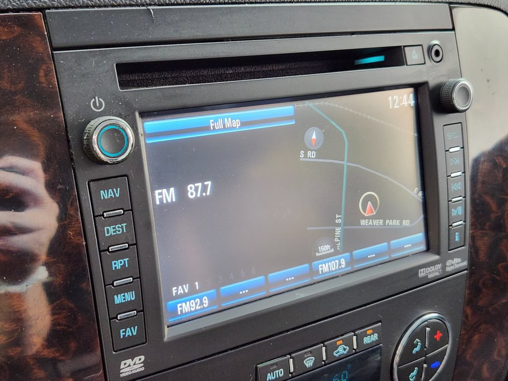 Used 2012 GMC Yukon XL Denali AWD/4WD image 22