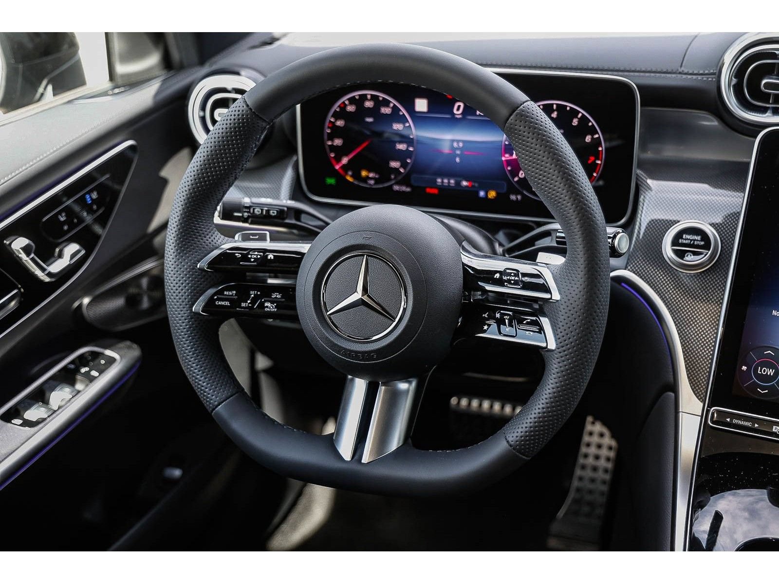 New 2026 Mercedes-Benz GLC 300 4MATIC image 13
