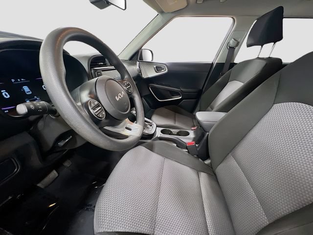 Certified 2023 Kia Soul LX w/ LX Technology Package FWD image 20