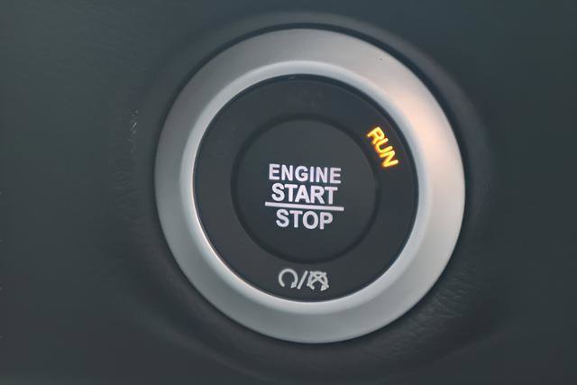 New 2026 Chrysler Voyager LX image 17