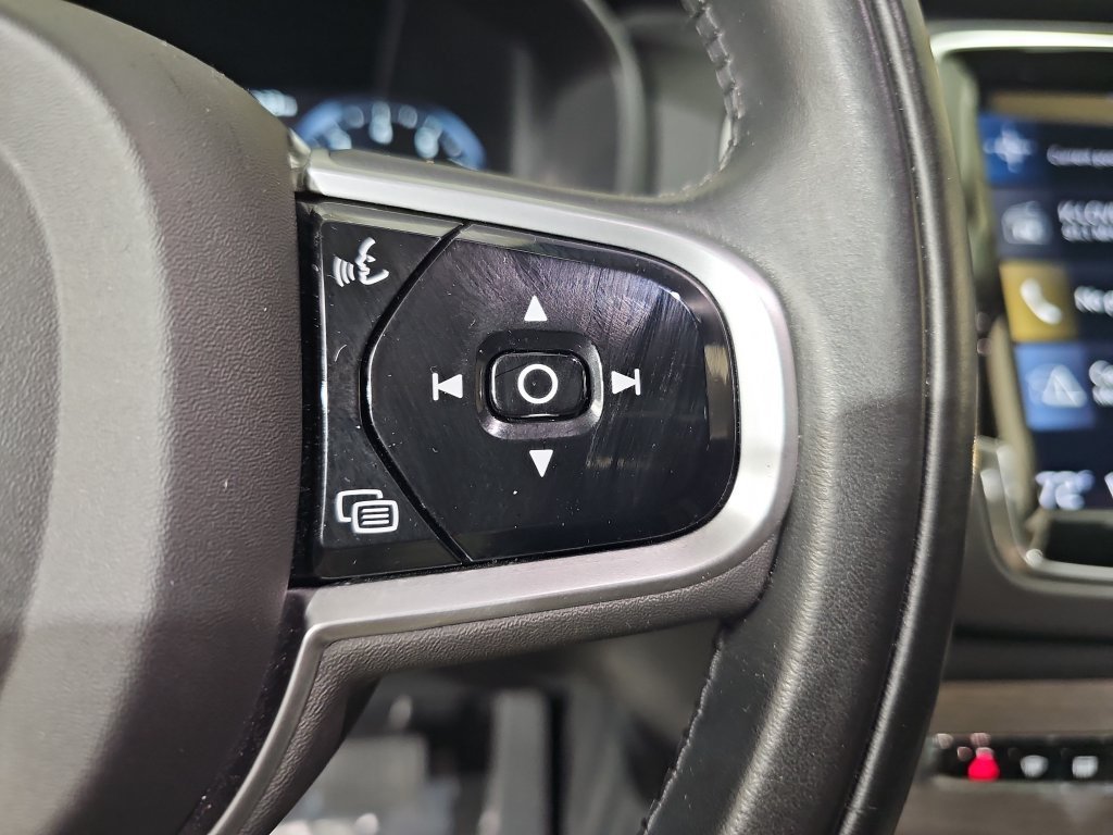 Used 2021 Volvo XC90 T6 Inscription w/ Protection Package Premier AWD/4WD image 21