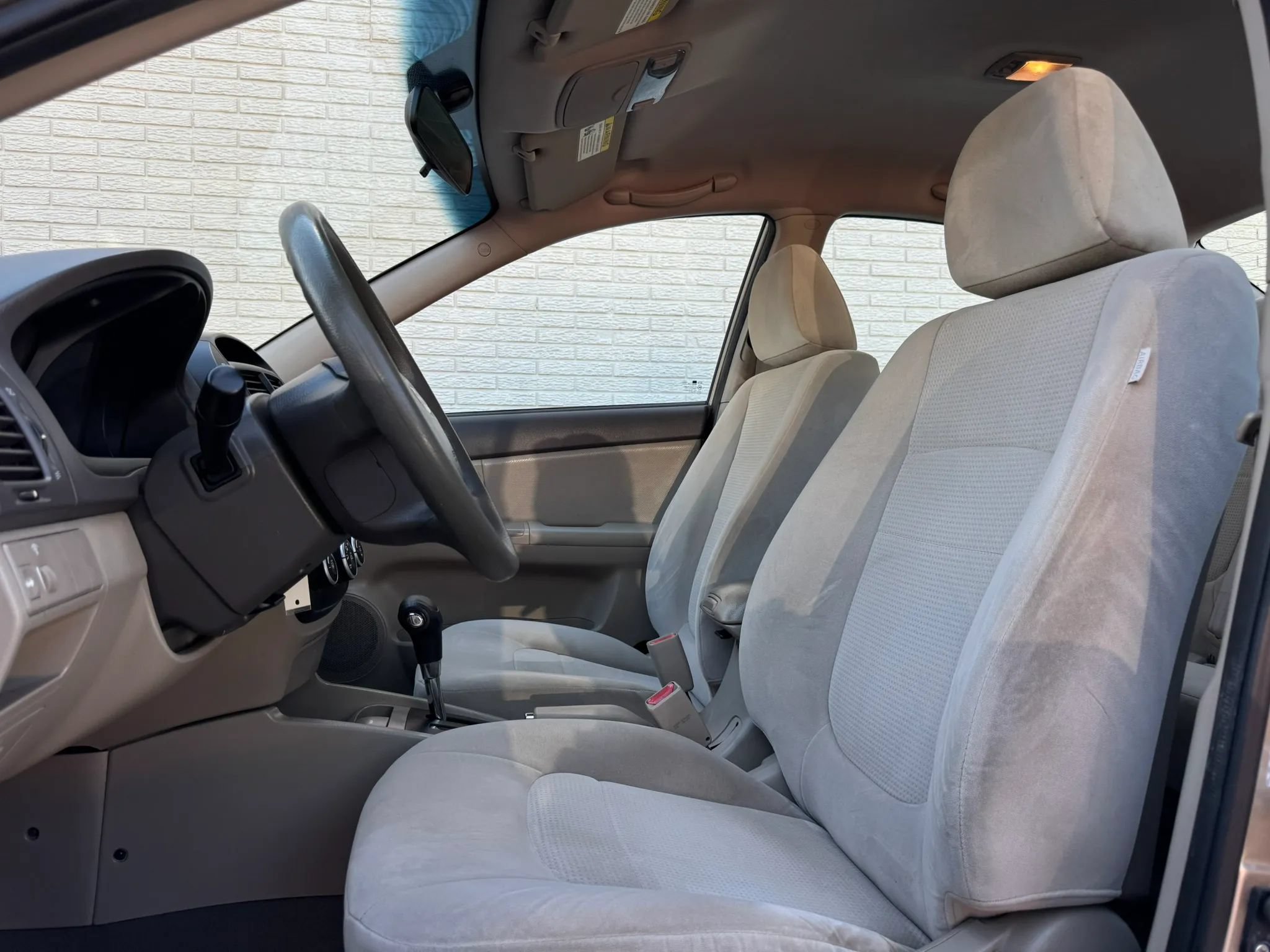 Used 2008 Kia Spectra EX FWD image 15