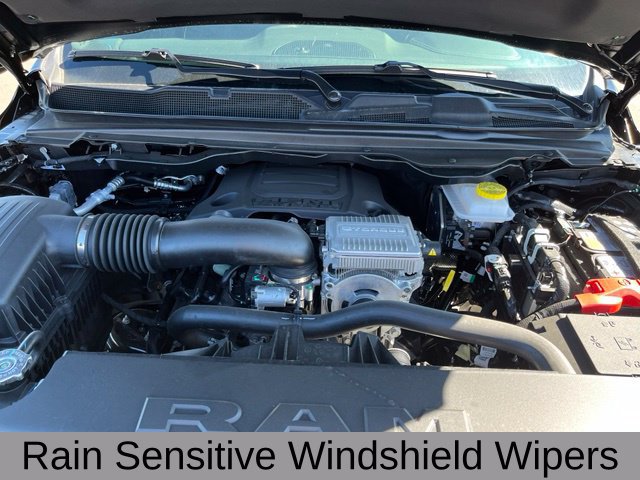 New 2026 RAM 1500 Laramie w/ Sport Appearance Package AWD/4WD image 28