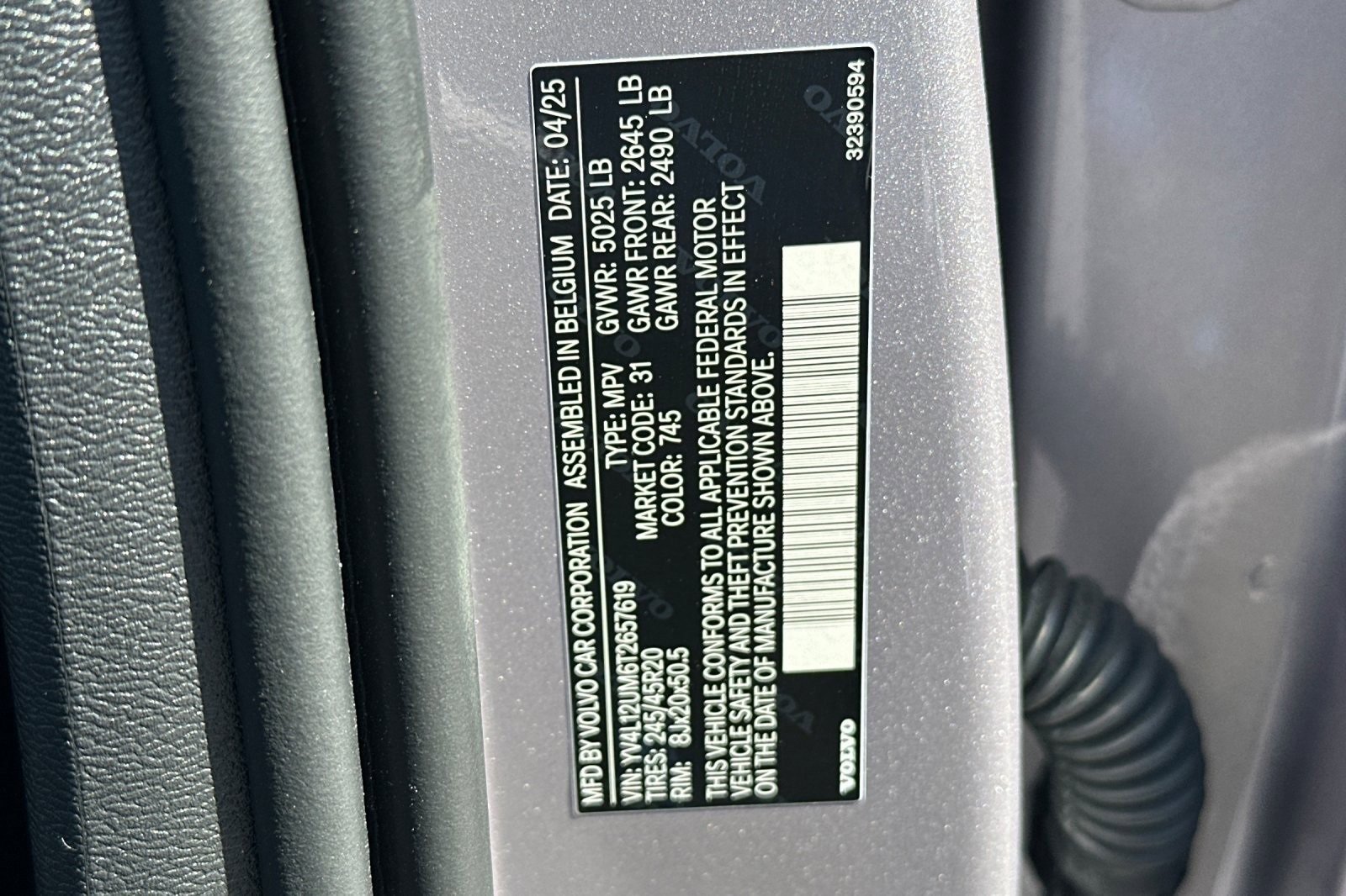 New 2026 Volvo XC40 B5 Ultra w/ Climate Package image 28