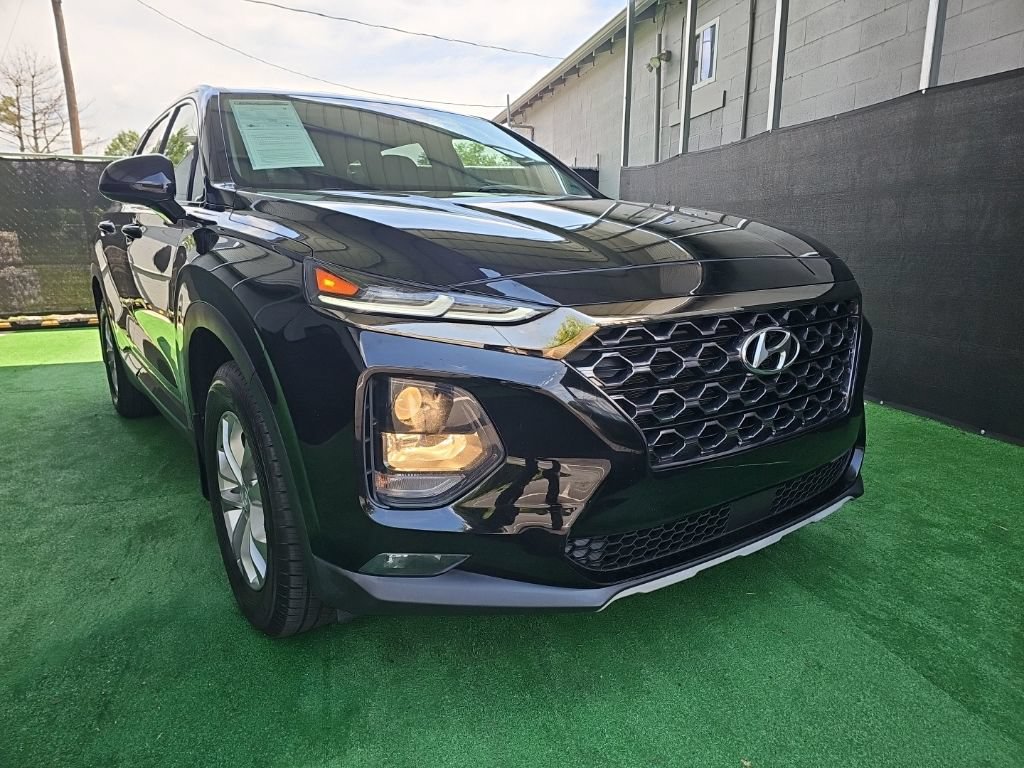 Used 2019 Hyundai Santa Fe SEL FWD image 1