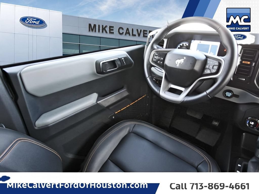 Used 2023 Ford Bronco Badlands AWD/4WD image 6