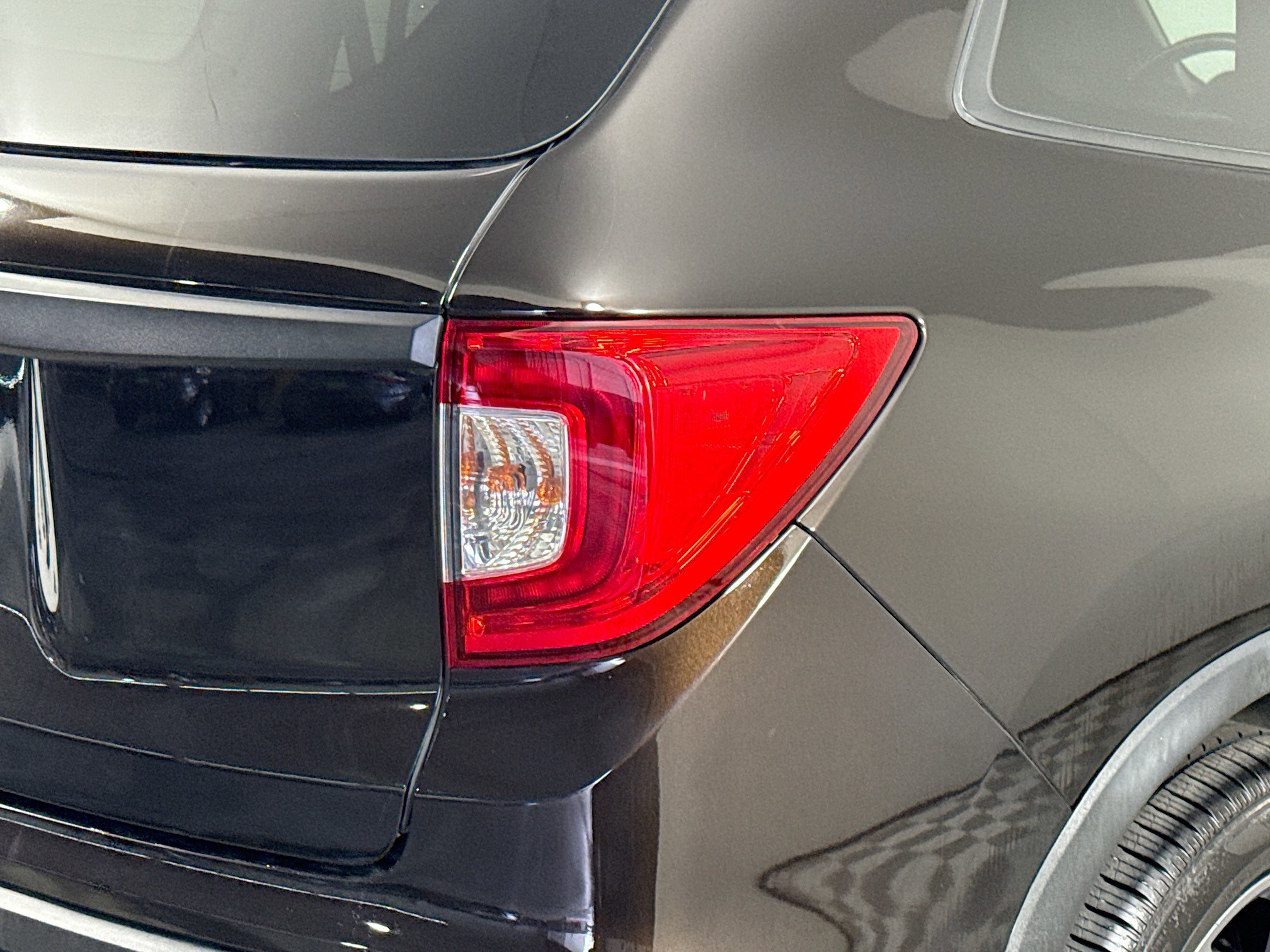 Used 2020 Honda Passport EX-L image 32