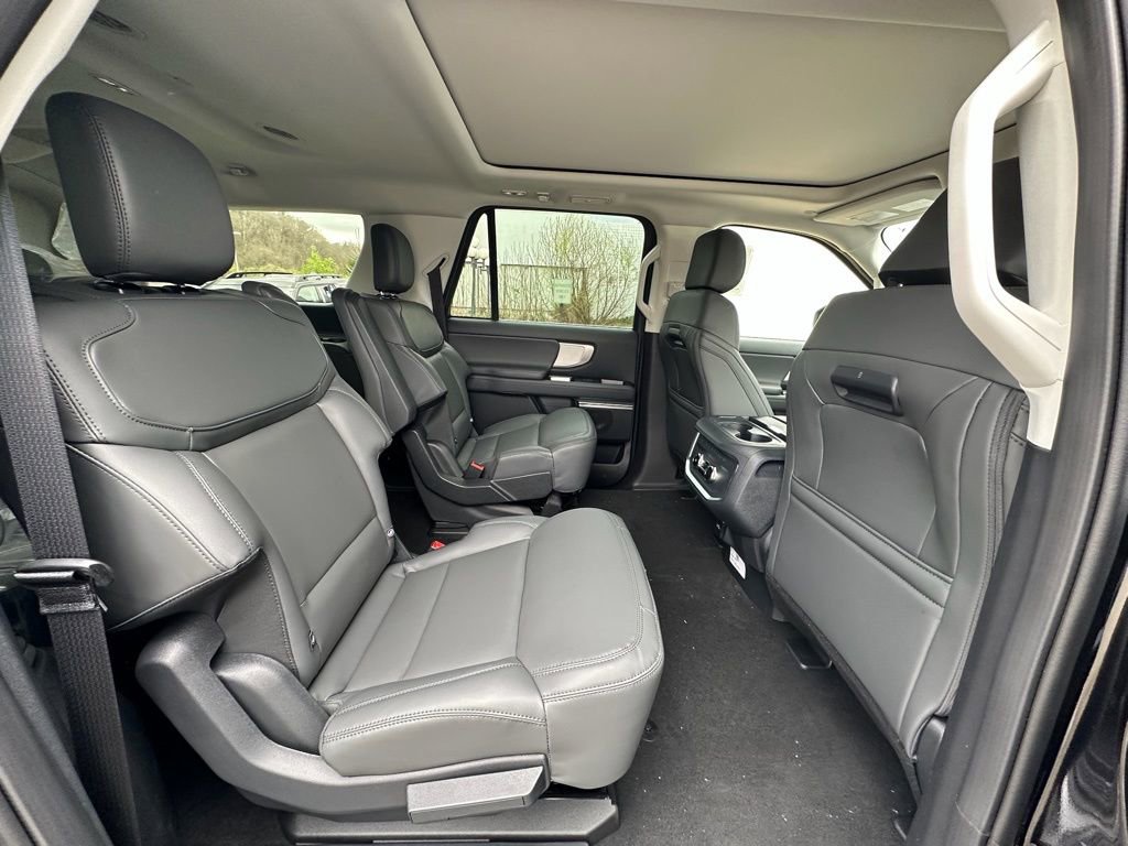 New 2026 Ford Expedition Max Active image 23