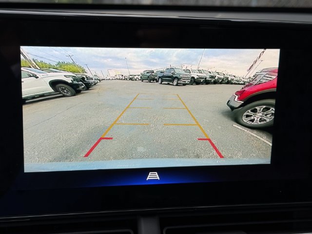 New 2026 Chevrolet Trax LT w/ Driver Confidence Package FWD image 13