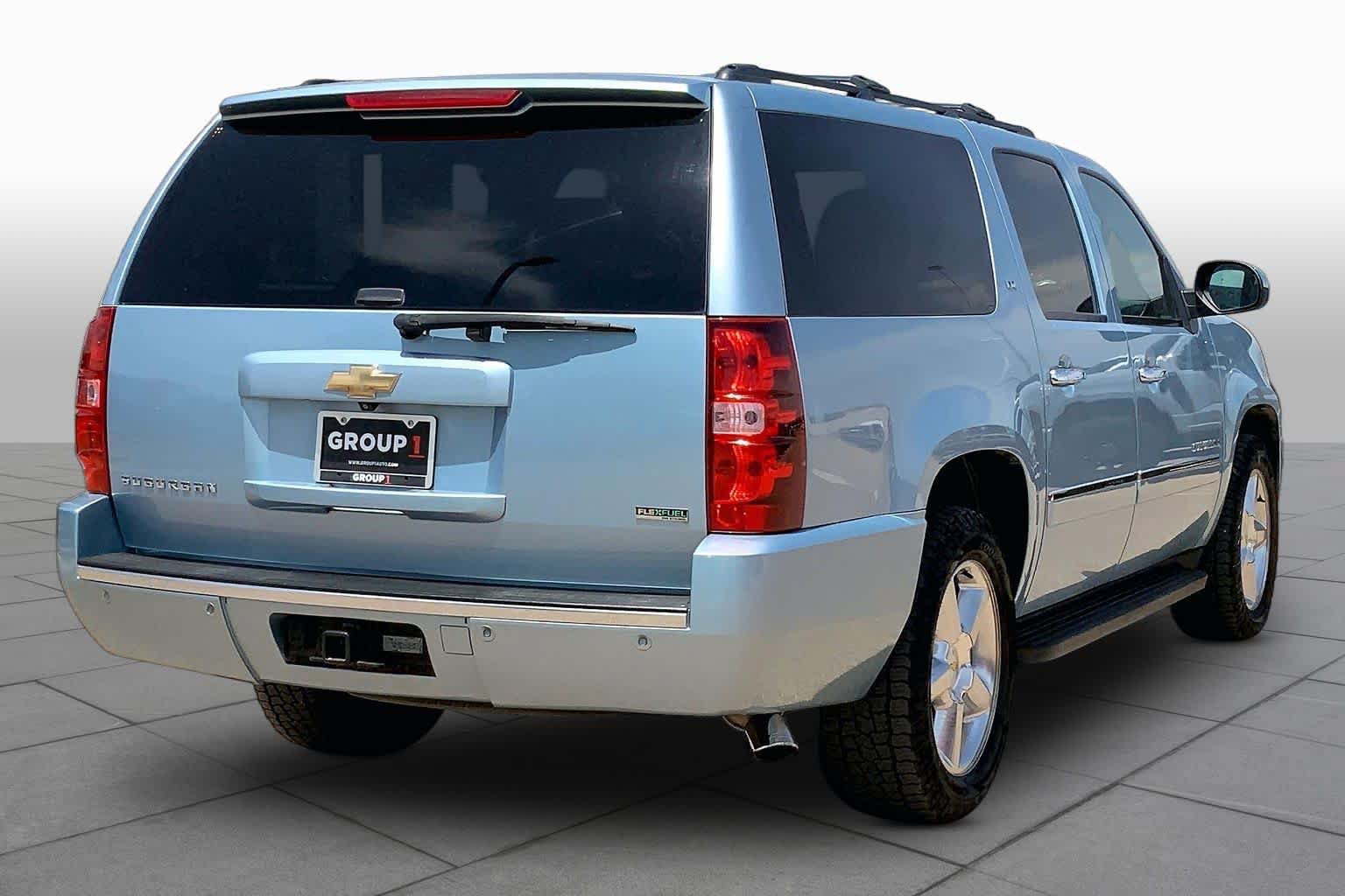 Used 2011 Chevrolet Suburban LTZ AWD/4WD image 12