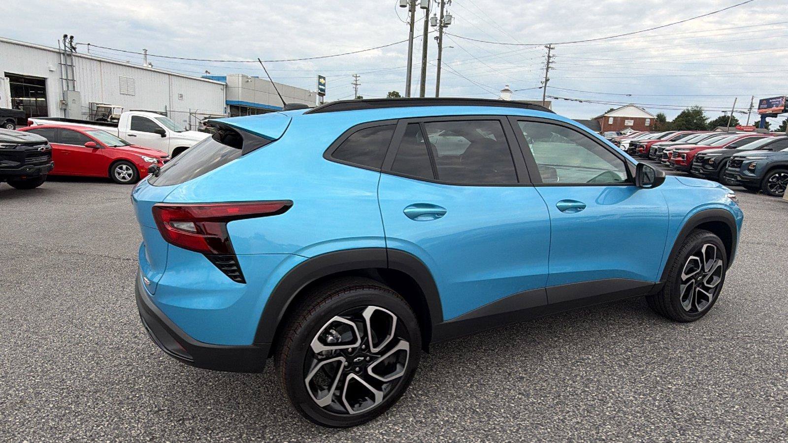 New 2026 Chevrolet Trax RS w/ Driver Confidence Package FWD image 8