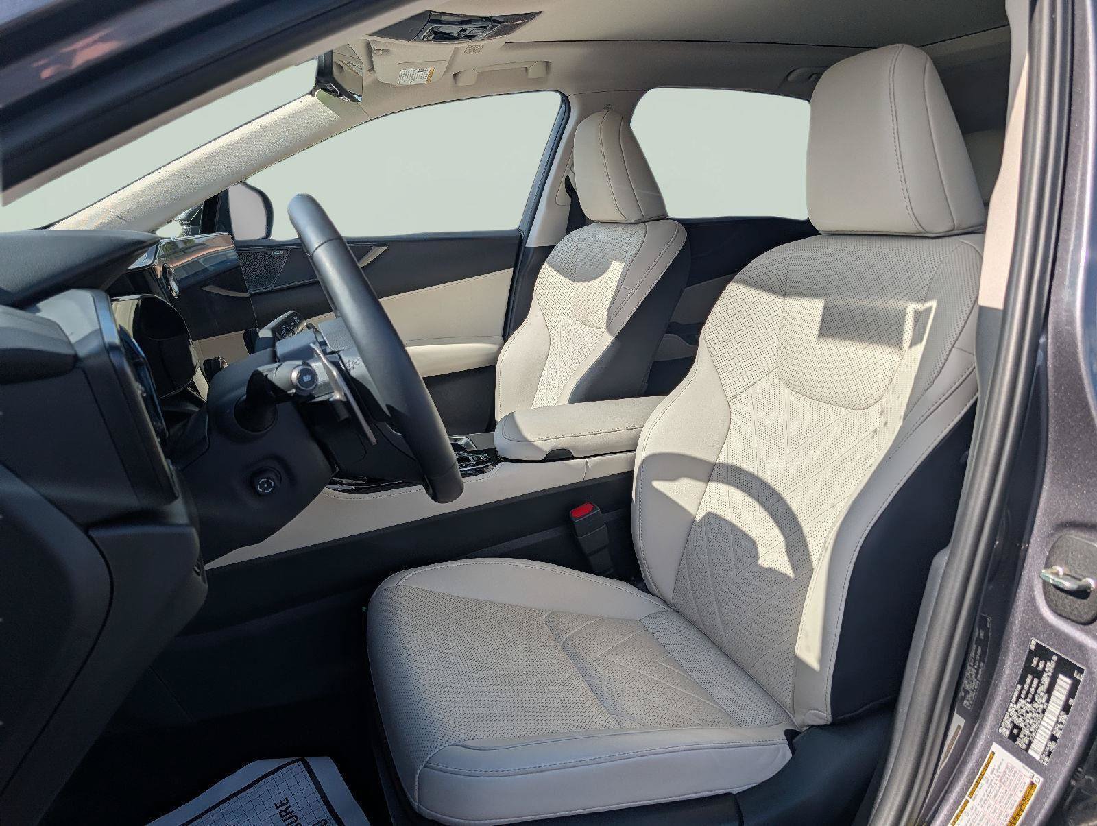 Certified 2025 Lexus NX 450h+ AWD w/ Towing Package (2000 Lbs) image 10