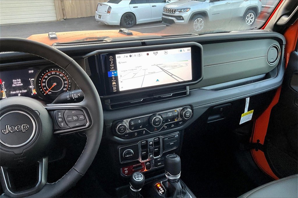 New 2025 Jeep Gladiator Mojave image 7