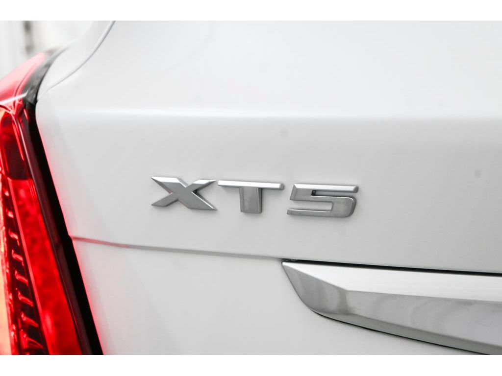 New 2026 Cadillac XT5 Premium Luxury w/ Driver Assist Package AWD/4WD image 43