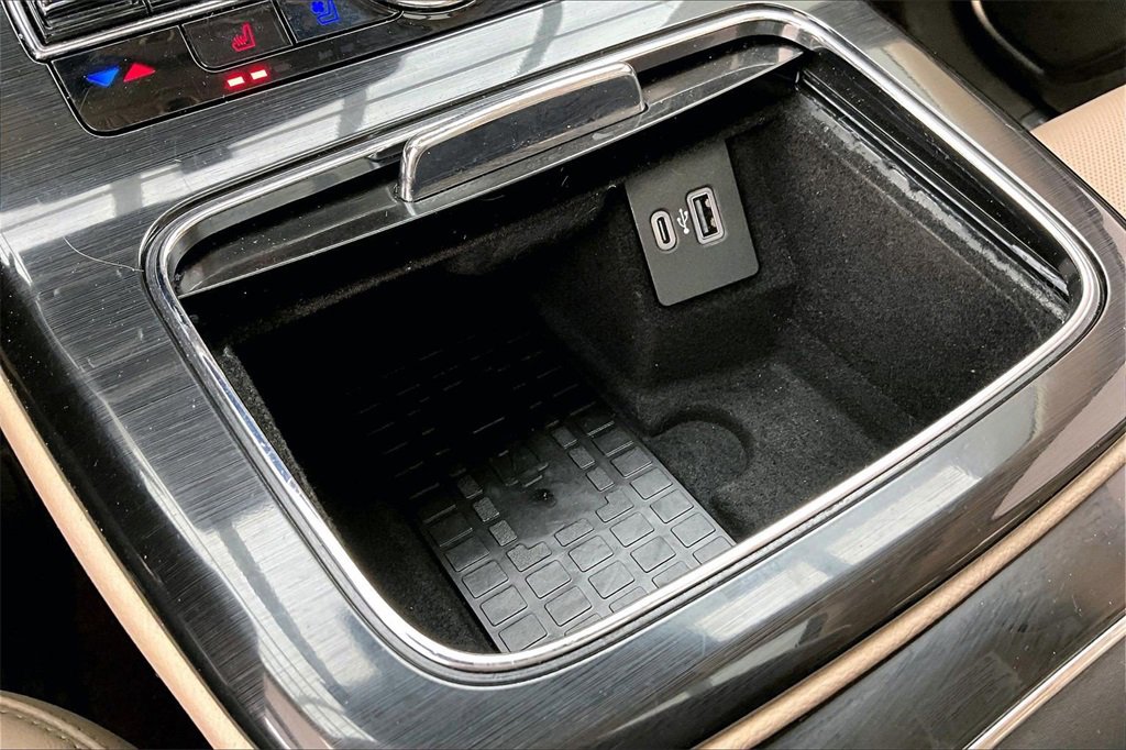 Used 2022 Lincoln Nautilus Reserve image 32