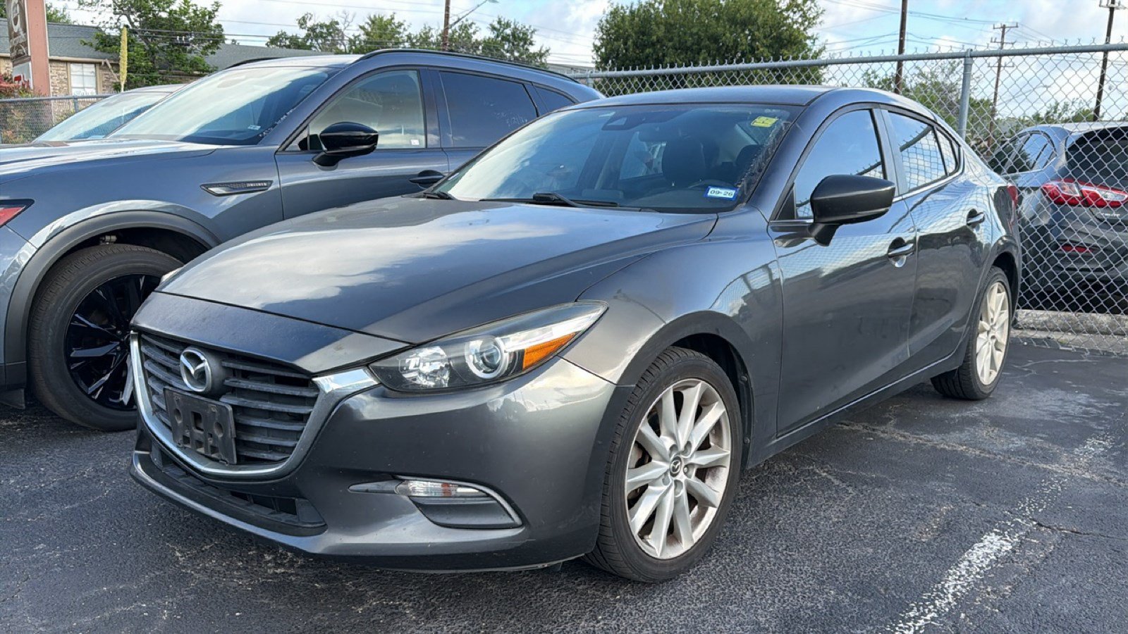 Used 2017 MAZDA MAZDA3 Touring FWD image 22