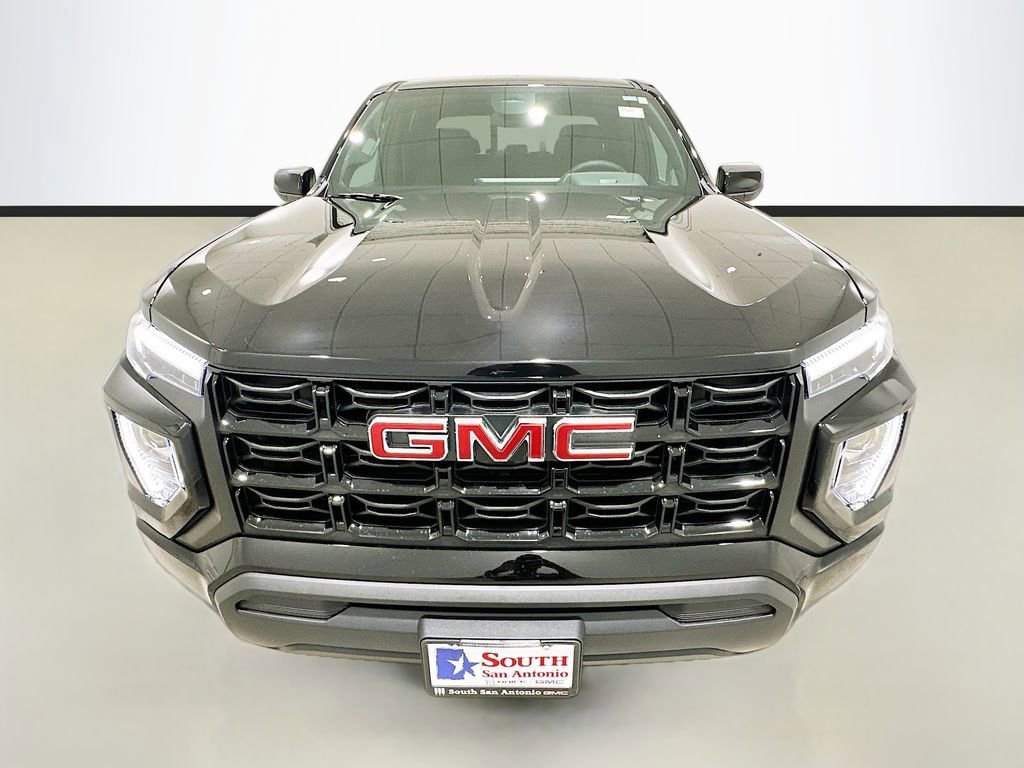 New 2026 GMC Canyon Elevation RWD image 2