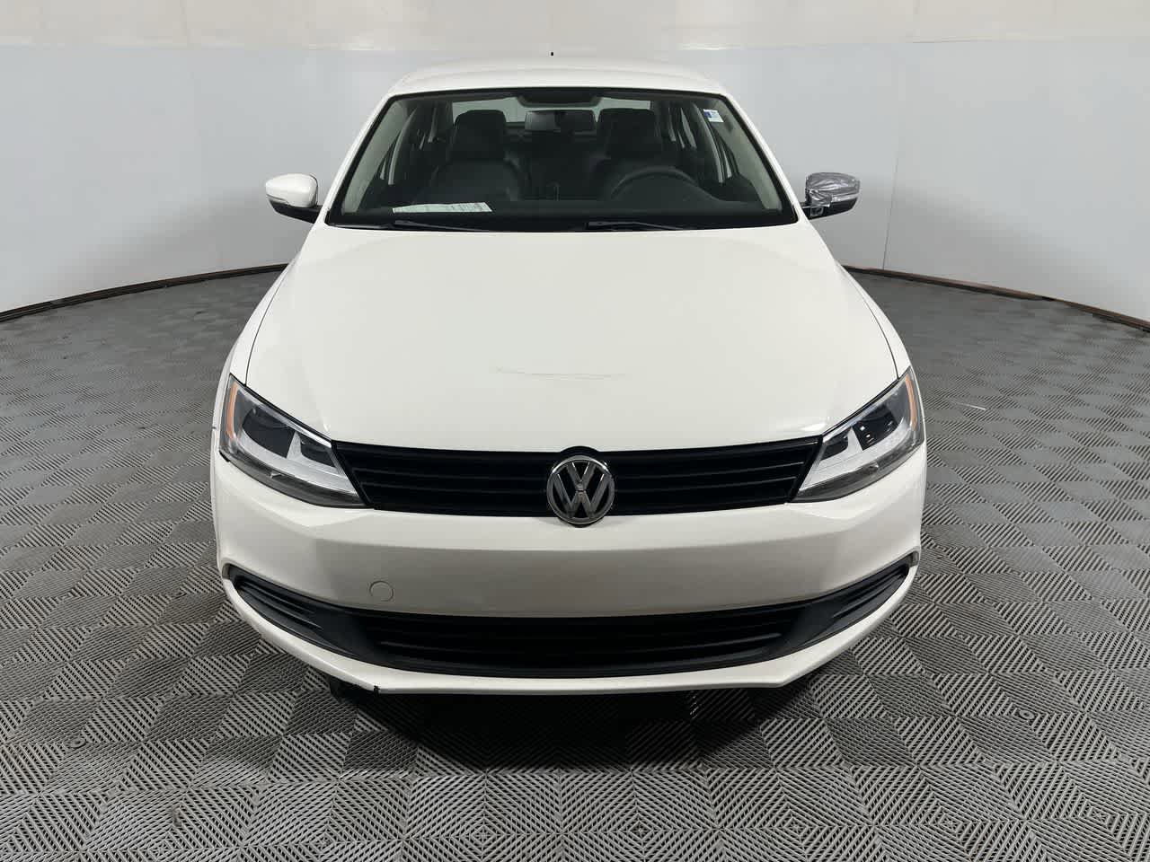 Used 2014 Volkswagen Jetta SE FWD image 3