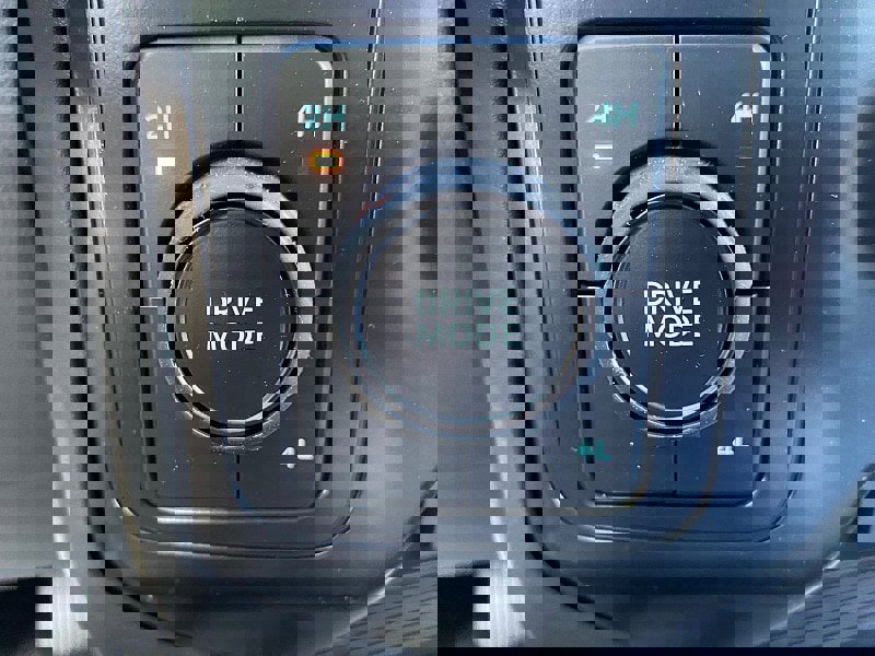 New 2026 Ford F350 XL w/ XL Chrome Package image 17