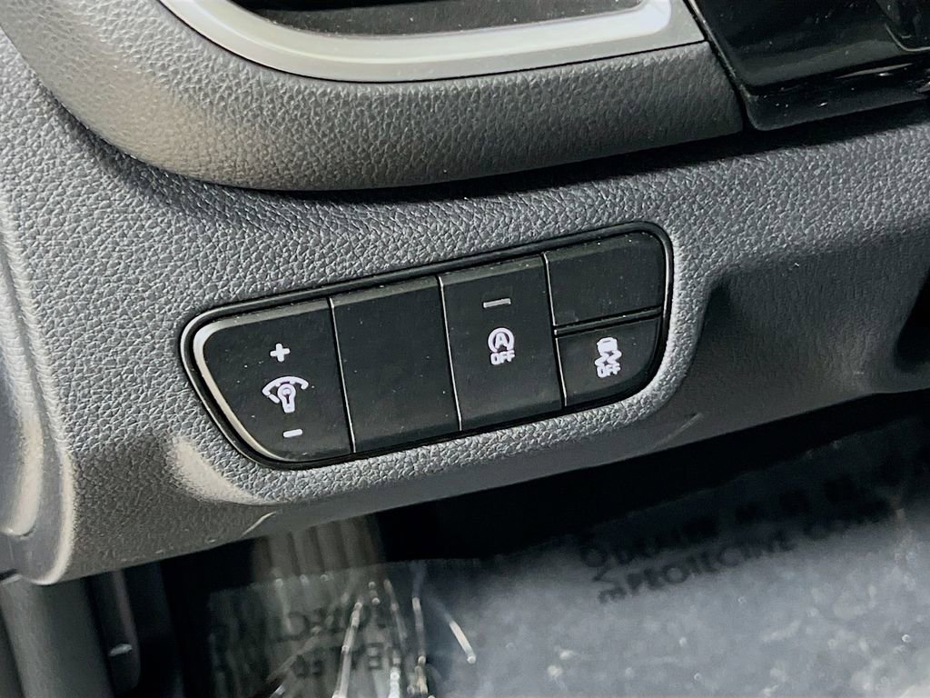 Certified 2024 Kia Seltos S image 10