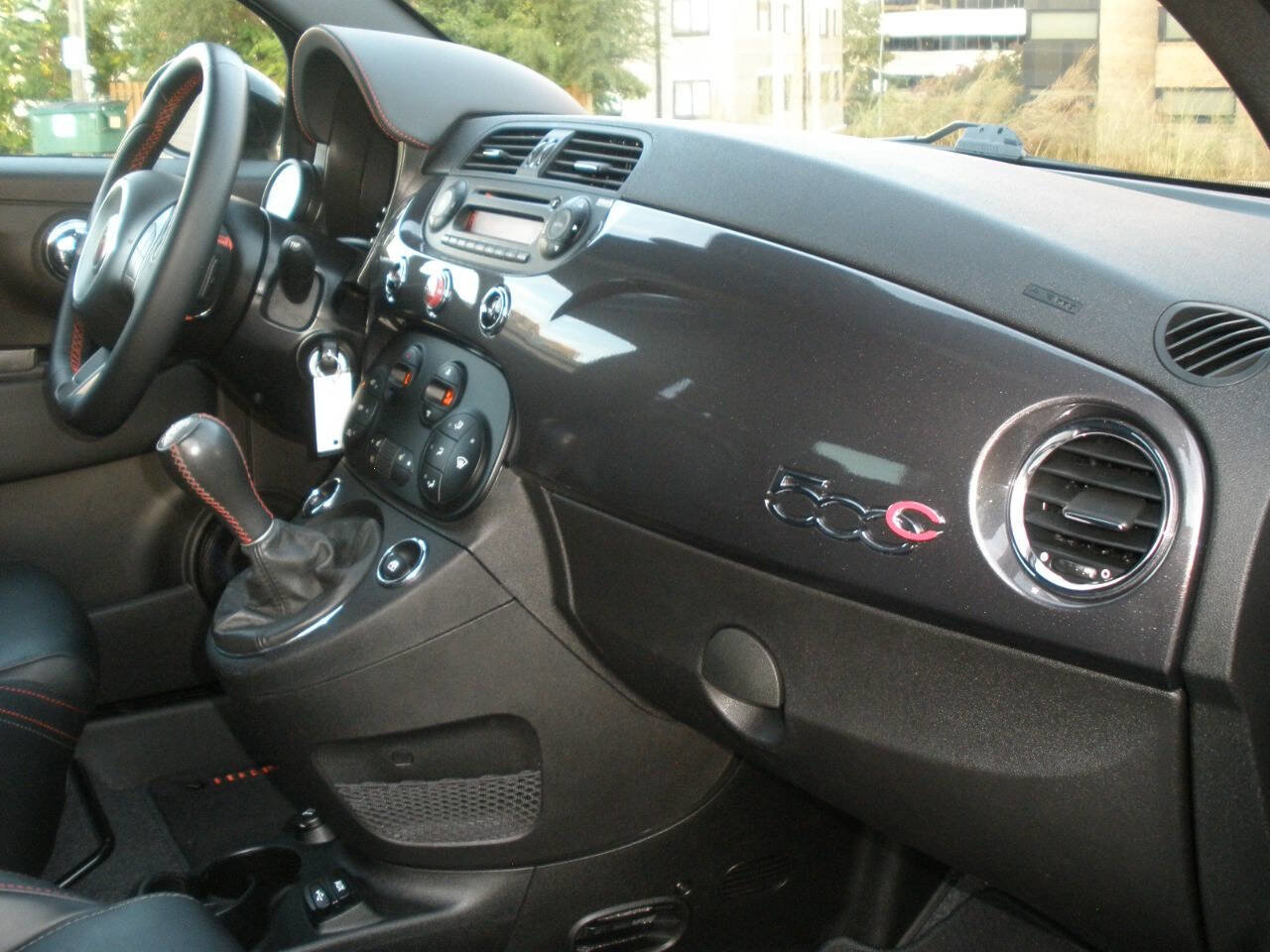 Used 2015 FIAT 500 Abarth w/ Beats Audio Package image 30