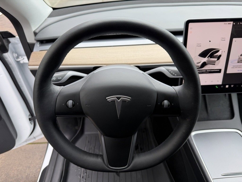 Used 2022 Tesla Model Y Performance image 20