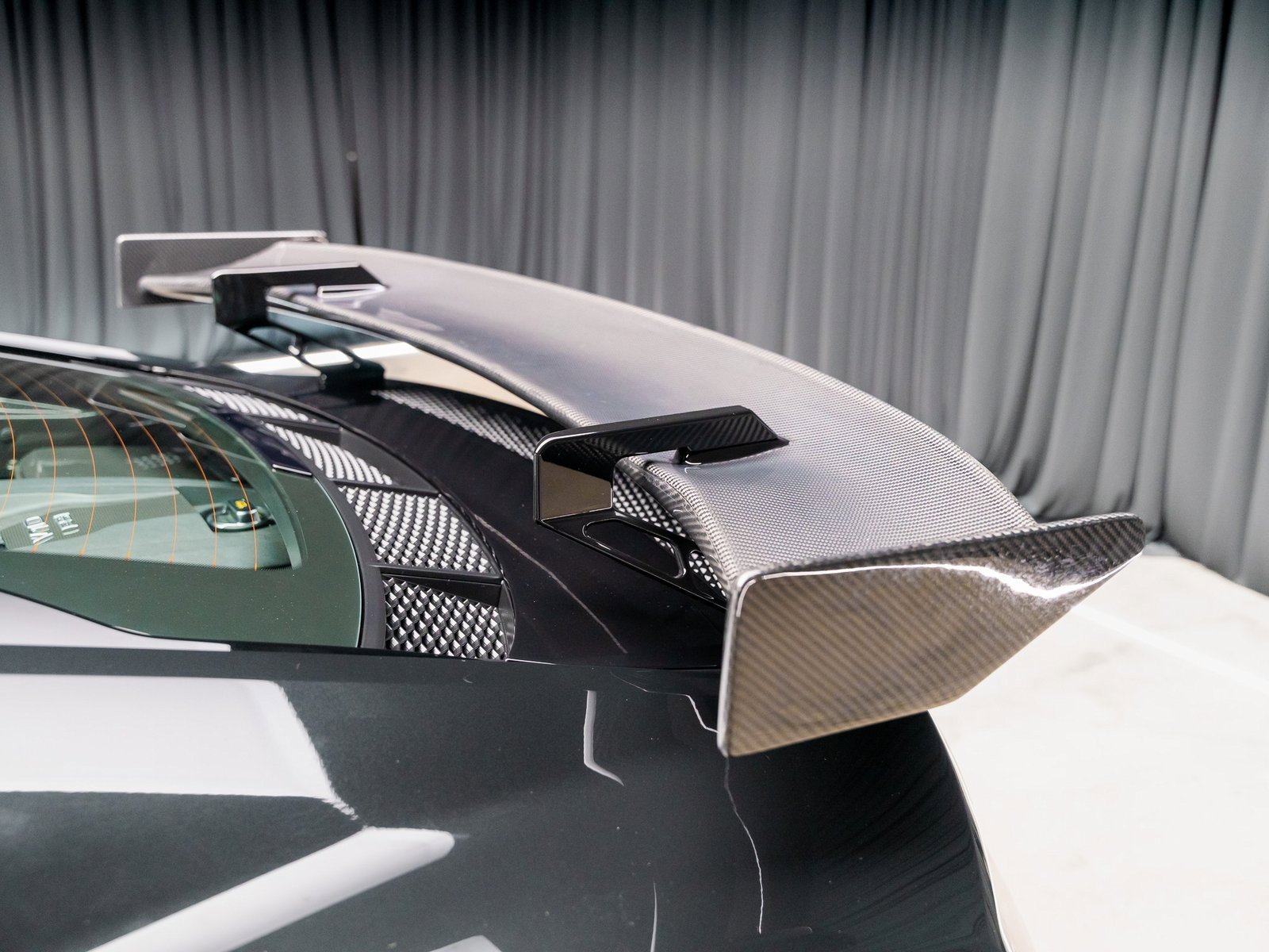 Used 2017 Audi R8 V10 plus image 4