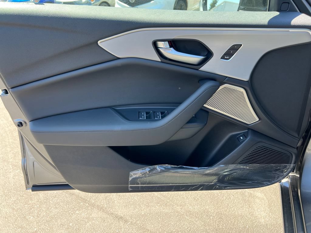 Used 2025 Acura TLX w/ Technology Package FWD image 11