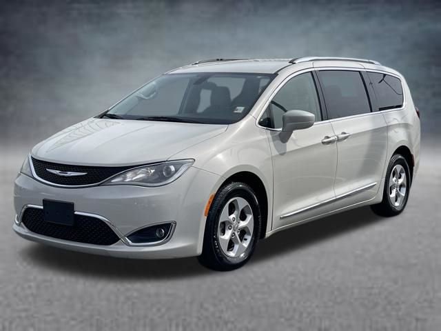 Used 2017 Chrysler Pacifica Touring-L Plus image 28