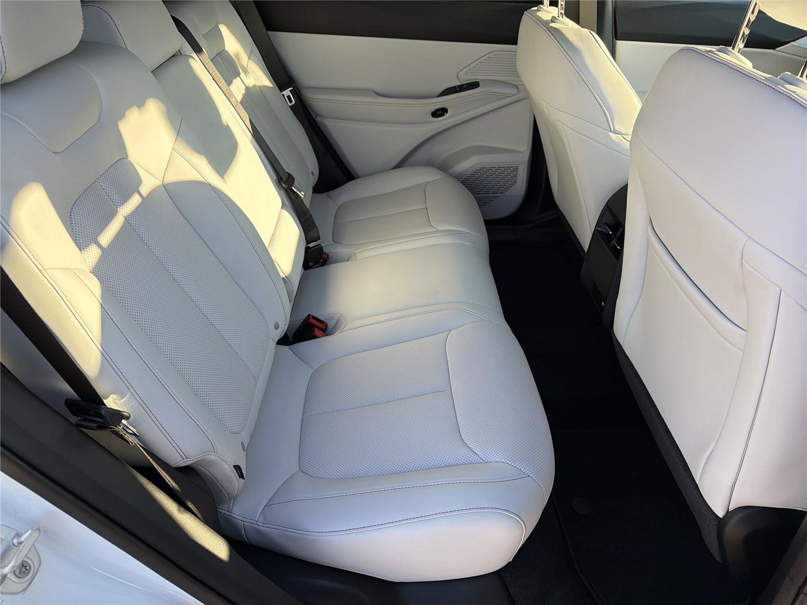 New 2026 Jeep Cherokee Limited image 15