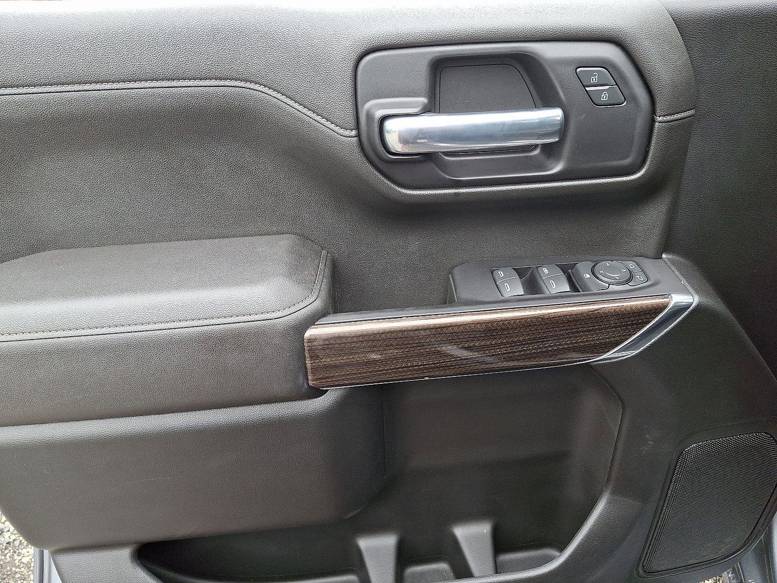 Used 2022 Chevrolet Silverado 1500 RST image 13