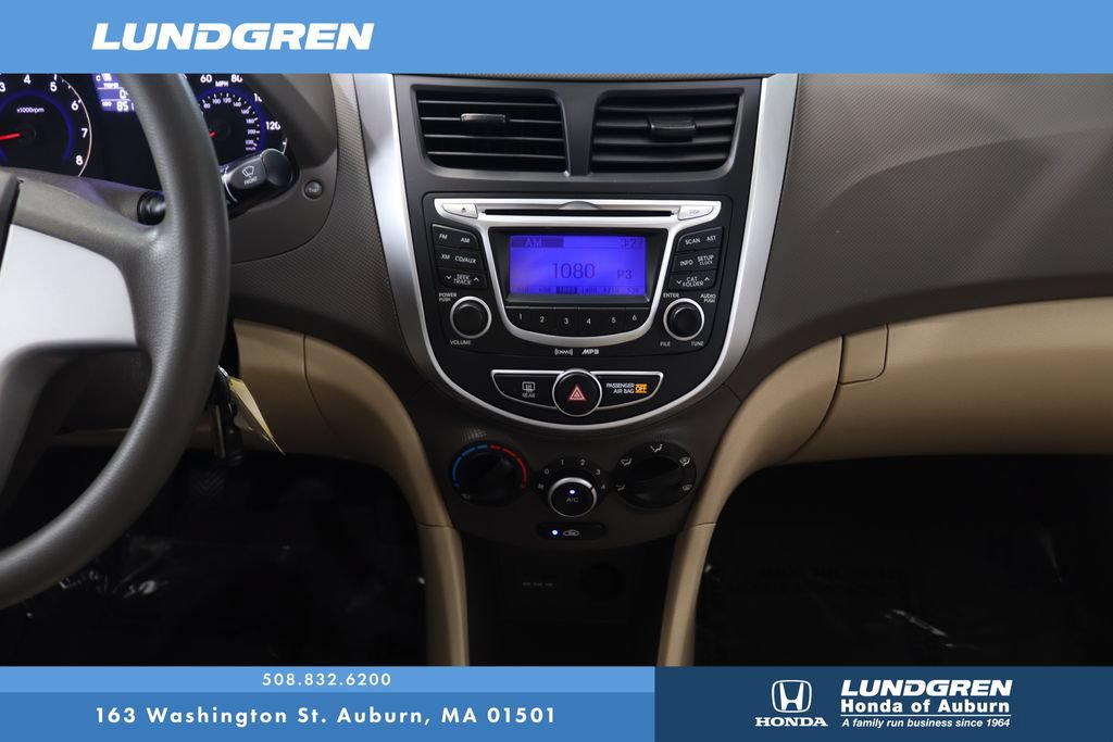 Used 2012 Hyundai Accent GLS w/ Comfort Pkg 2 FWD image 19