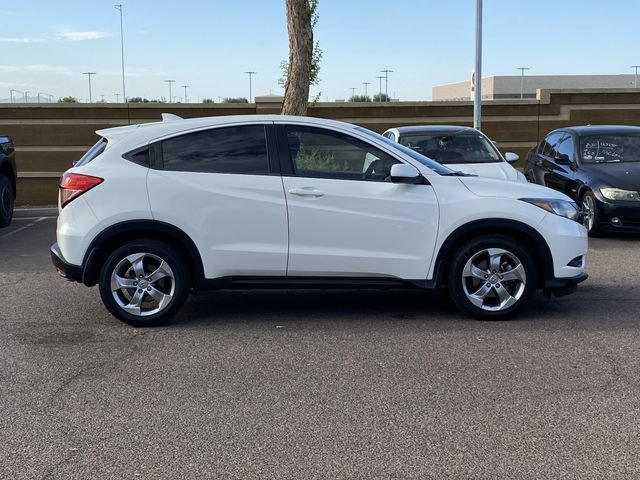 Used 2018 Honda HR-V LX image 6