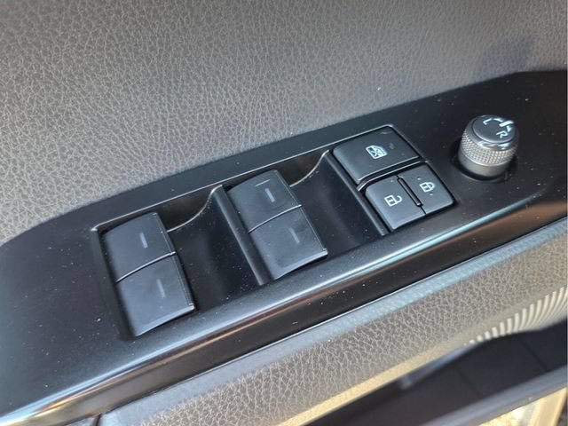 Used 2025 Toyota Camry XSE FWD image 35