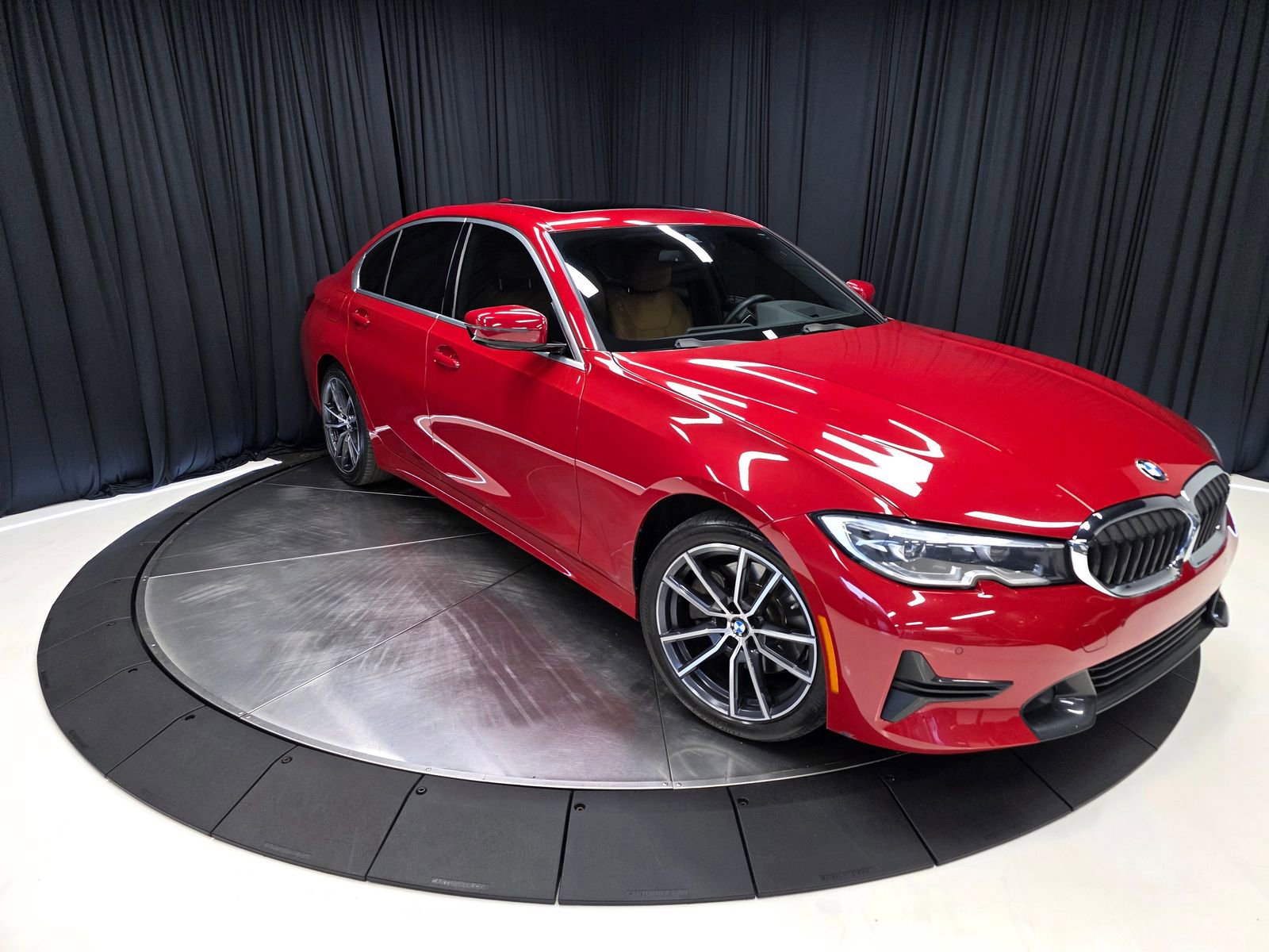 Used 2022 BMW 330i Sedan w/ Premium Package RWD image 16