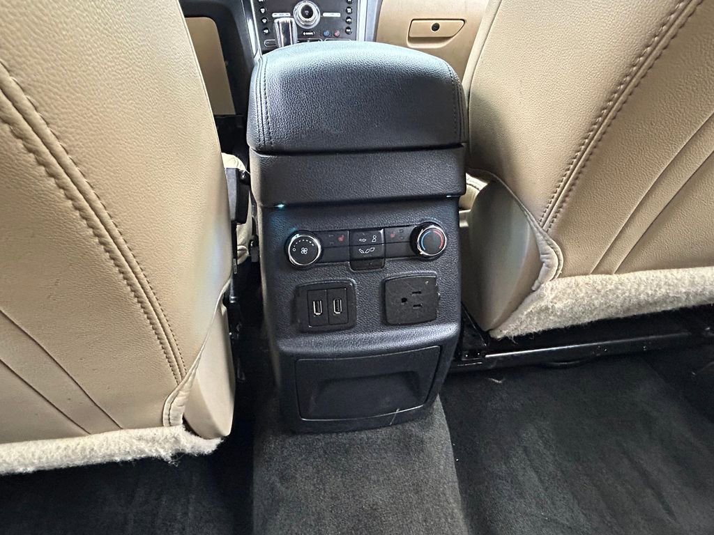 Used 2017 Ford Explorer Limited image 37