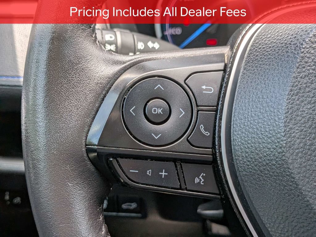 Certified 2020 Toyota RAV4 XSE w/ XSE Grade Weather Package AWD/4WD image 27
