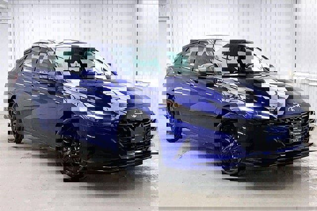 Certified 2023 Hyundai Elantra SEL w/ Cargo Package image 1