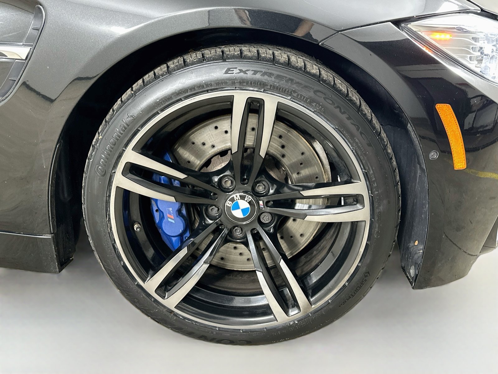 Used 2016 BMW M4 Convertible RWD image 10