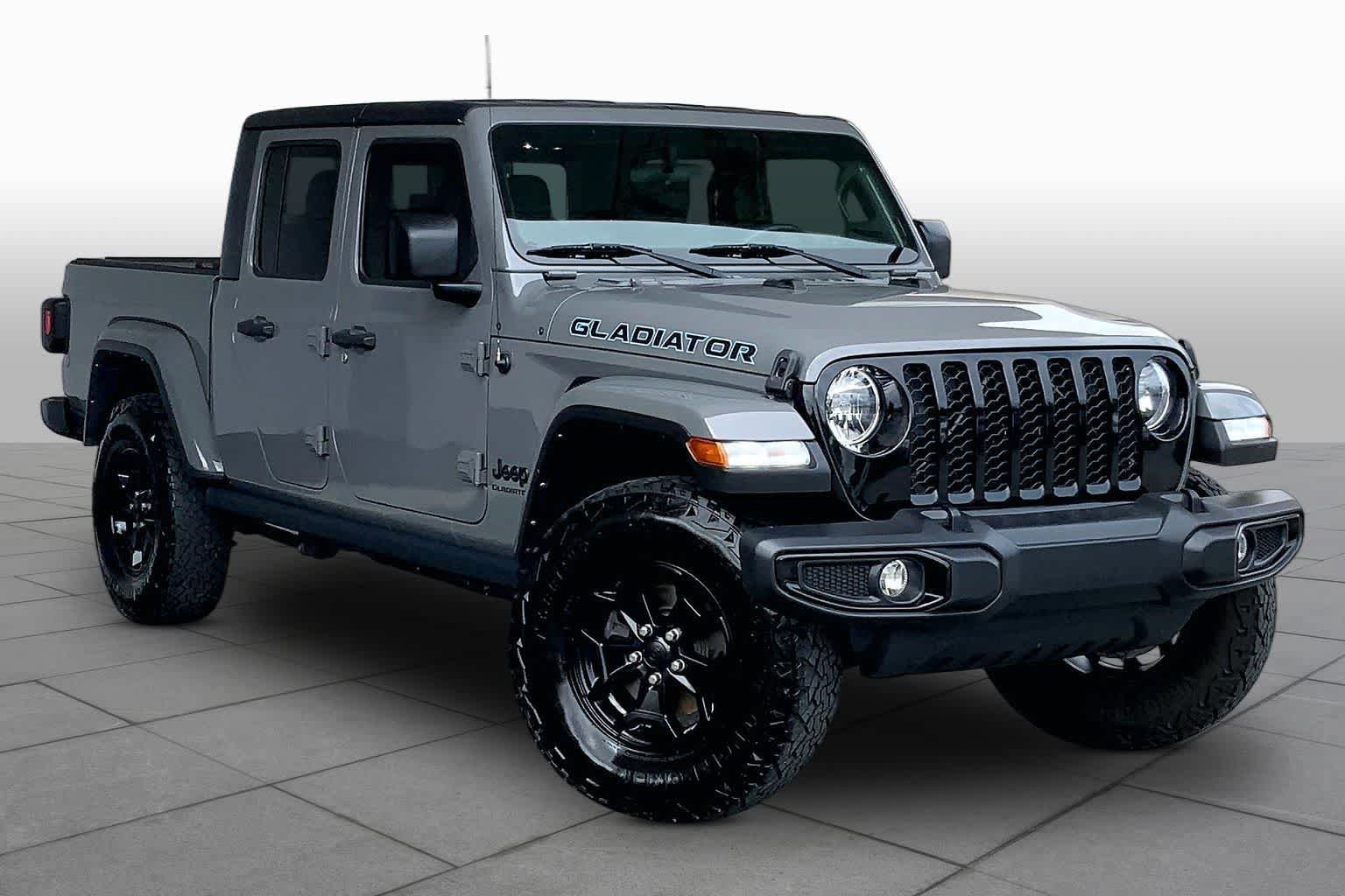 Used 2021 Jeep Gladiator Sport AWD/4WD image 3