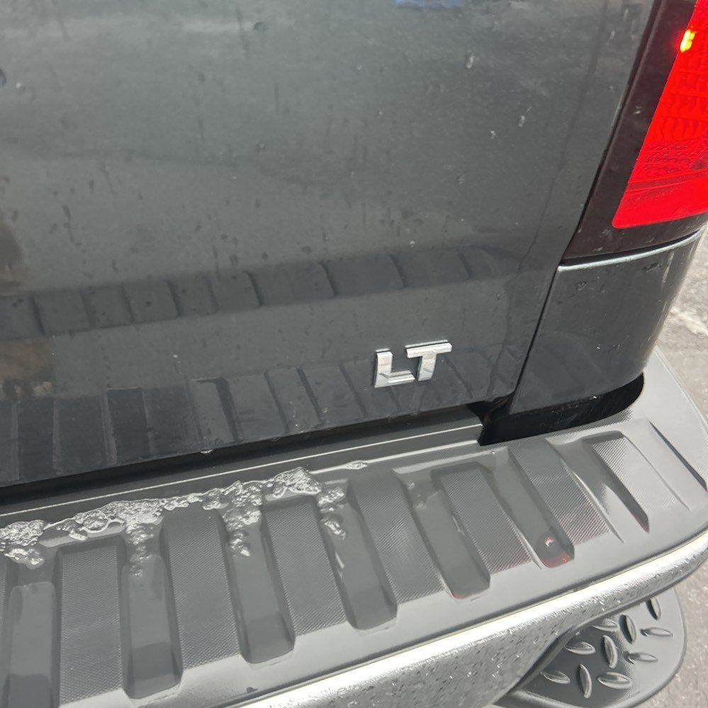 Used 2018 Chevrolet Silverado 1500 LT w/ All Star Edition image 12