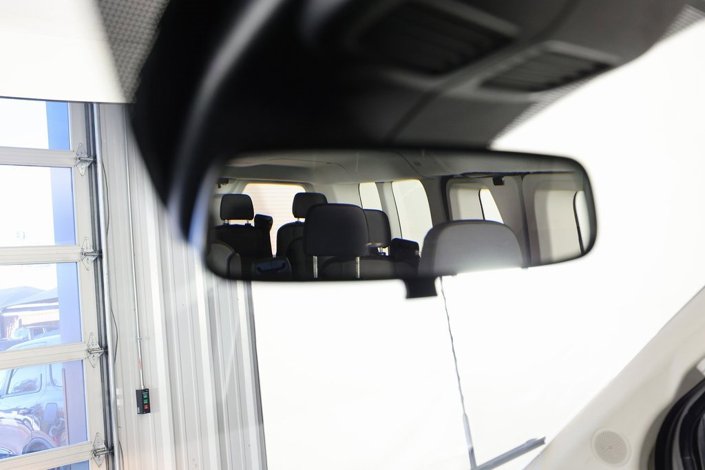 Used 2021 Ford Transit 350 XLT image 24