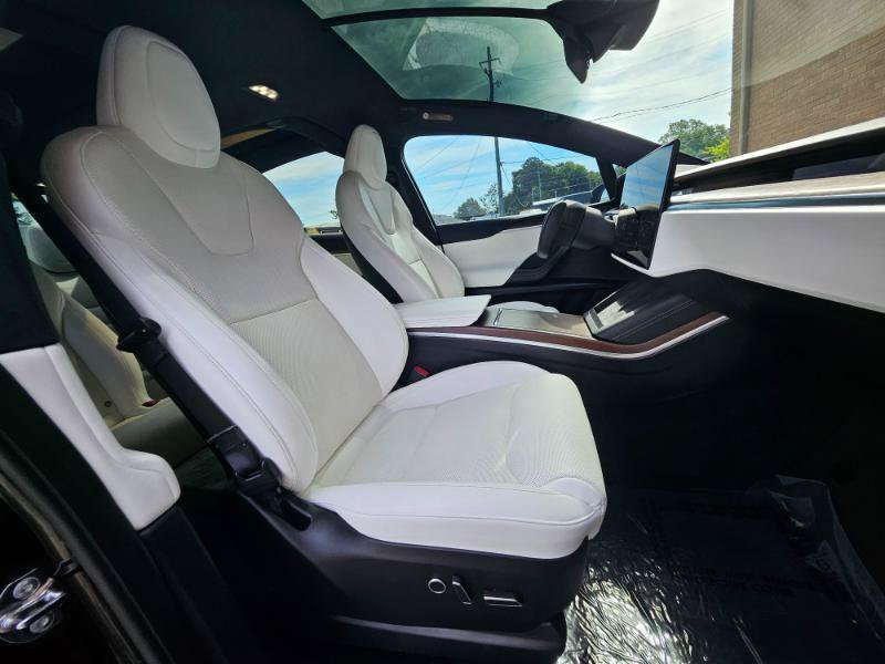 Used 2022 Tesla Model X AWD/4WD image 61